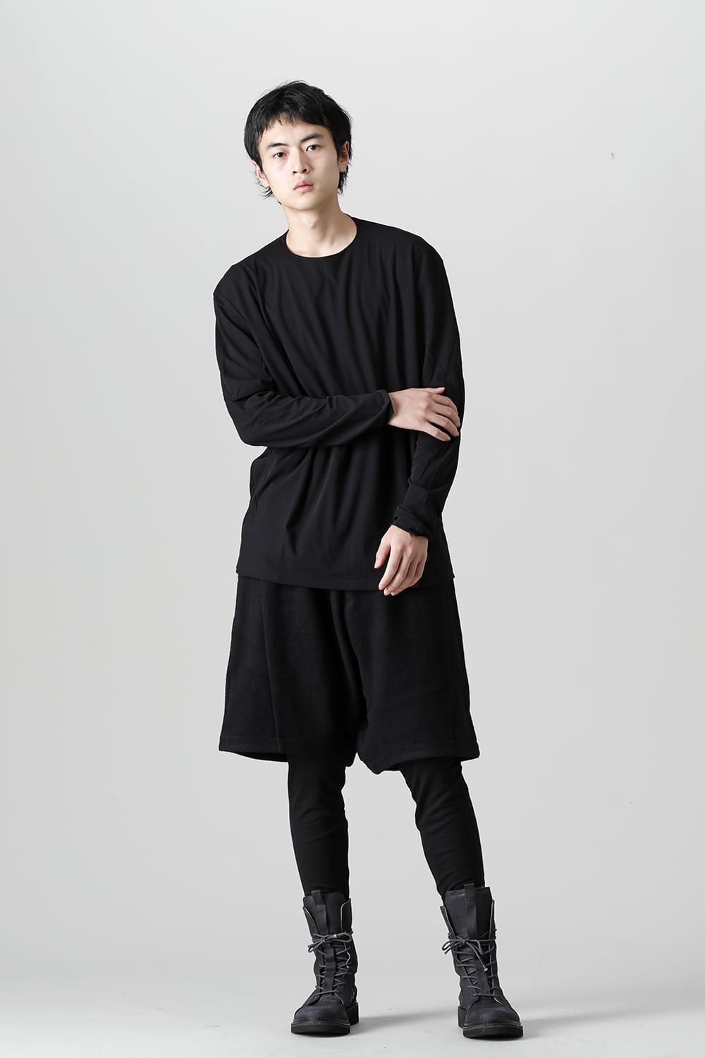 ロング スリーブ ルーズ フィット ツイスト ヤーン ジャージー ブラック