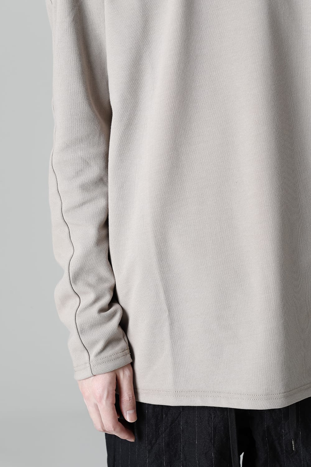 ロングスリーブ ルーズフィット ソフトジャージー  ベージュ