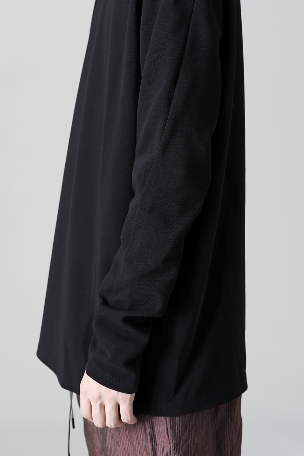 ロングスリーブ ルーズフィット ソフトジャージー  ブラック