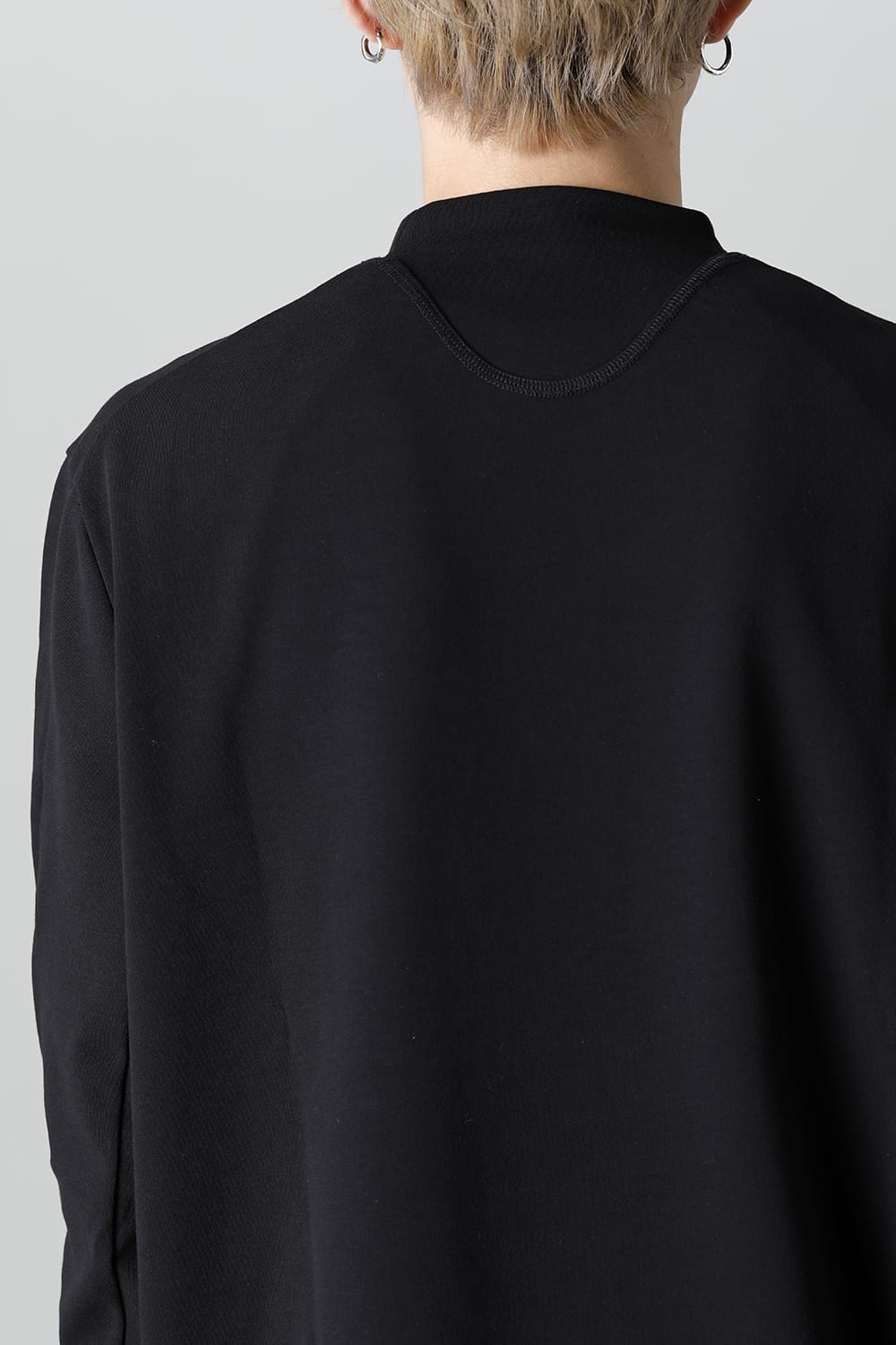 ロングスリーブ ルーズフィット ソフトジャージー  ブラック