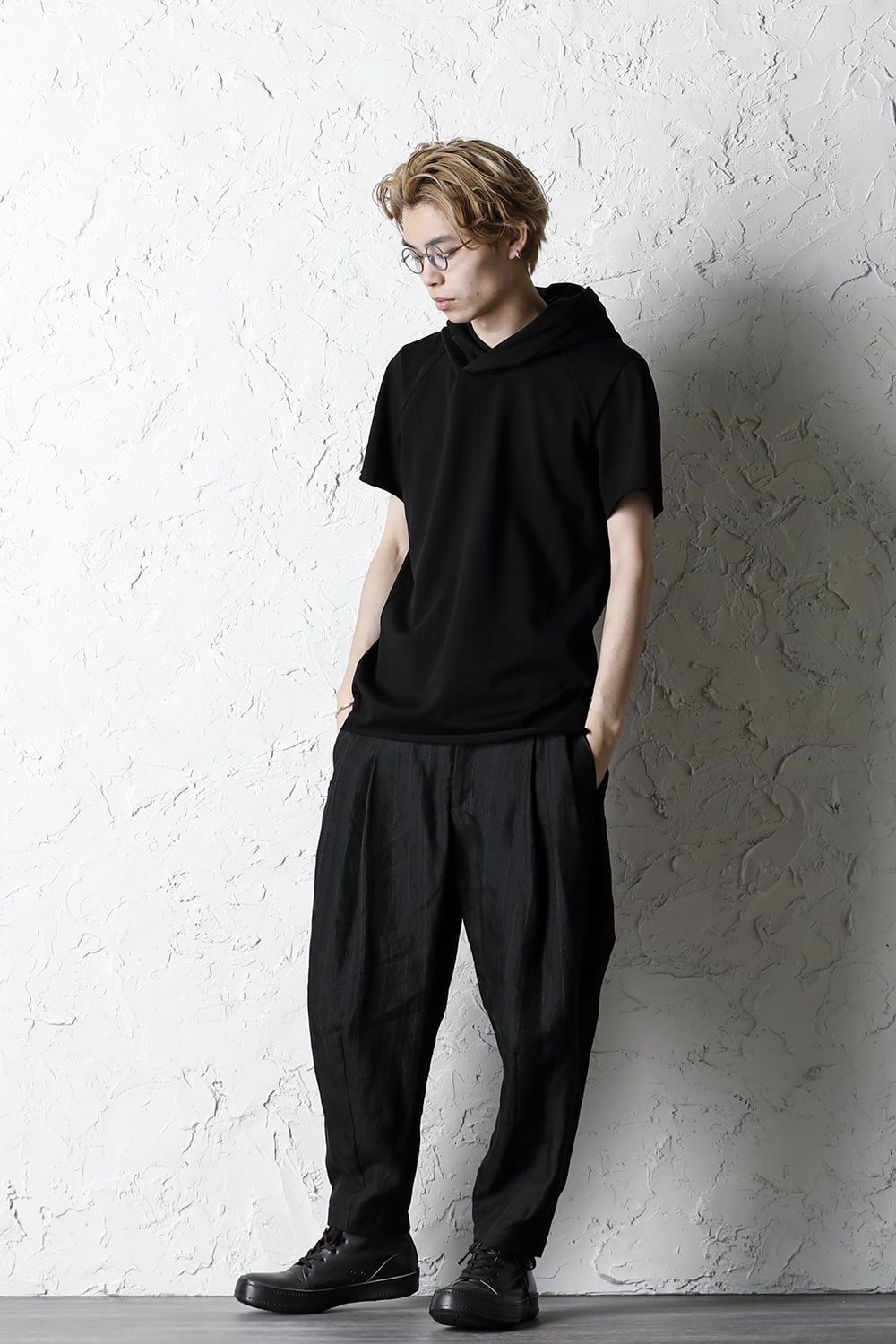 Hooded short sleeve medium weight soft jersey Black