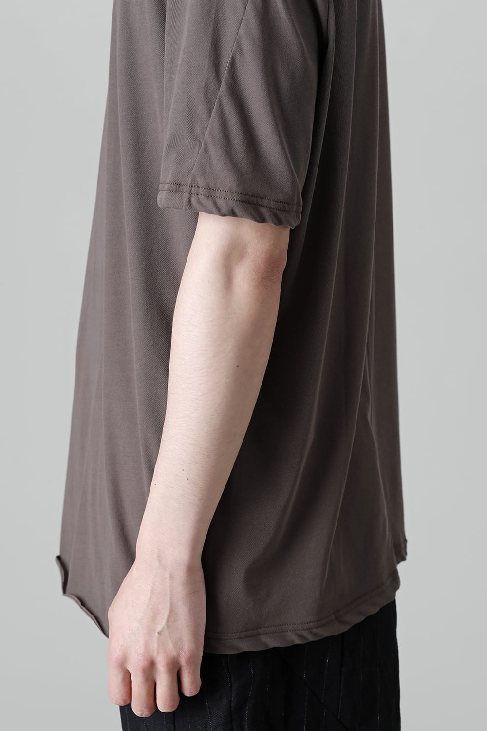 Short sleeve loose fit tight twist yarn jersey  Dark Beige