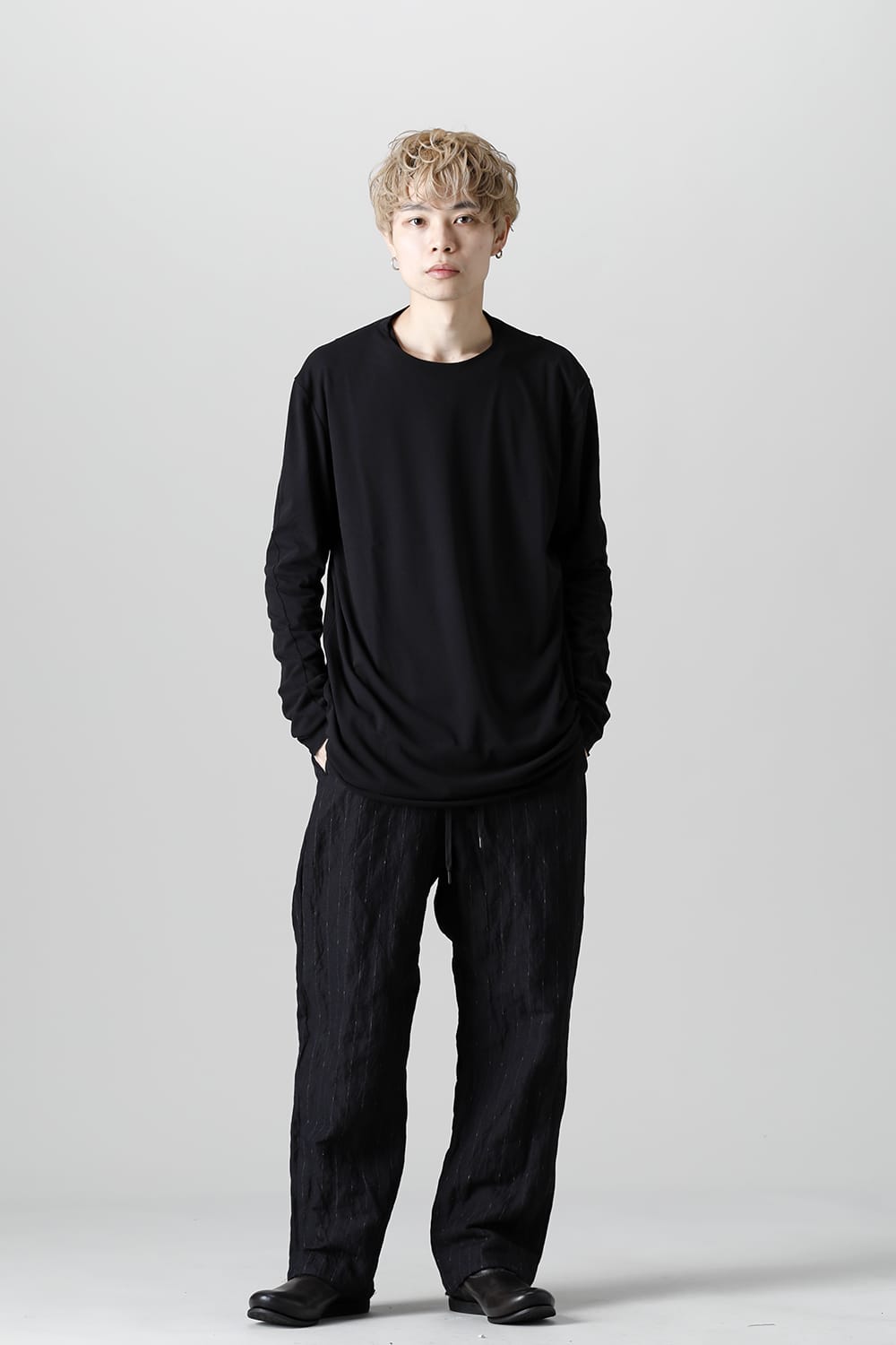 Long sleeve loose fit tight twist yarn jersey  Black