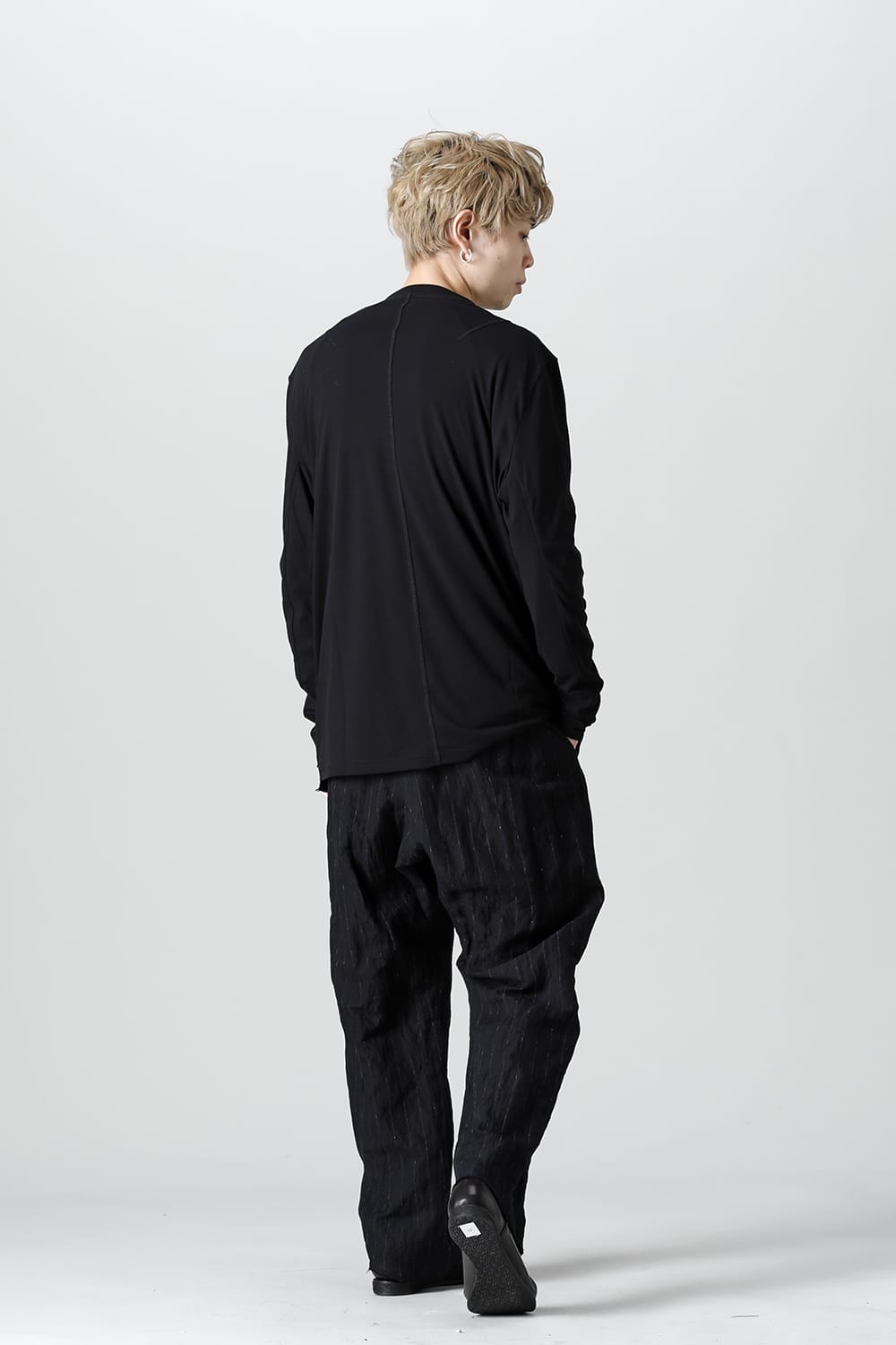 Long sleeve loose fit tight twist yarn jersey  Black