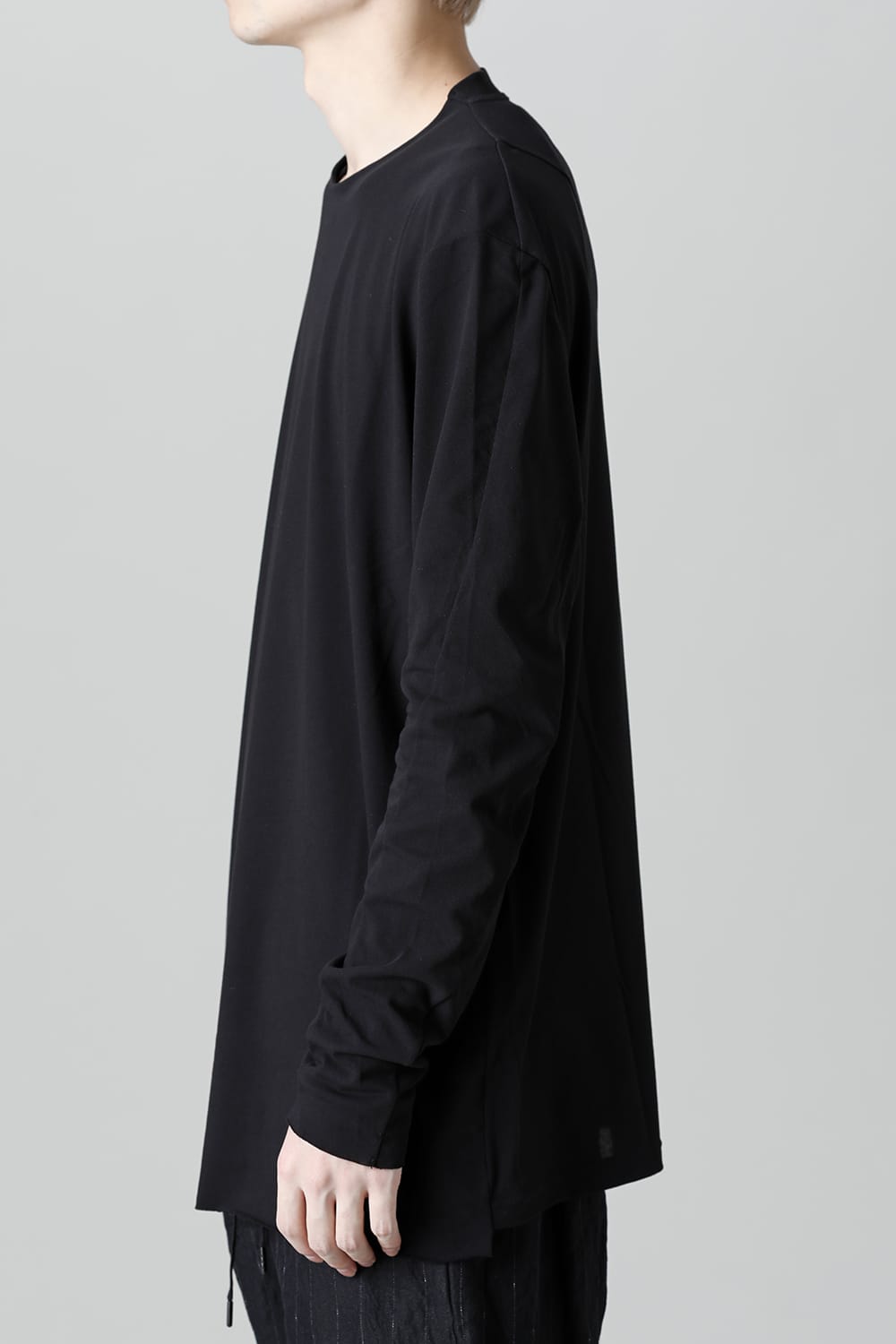 Long sleeve loose fit tight twist yarn jersey  Black