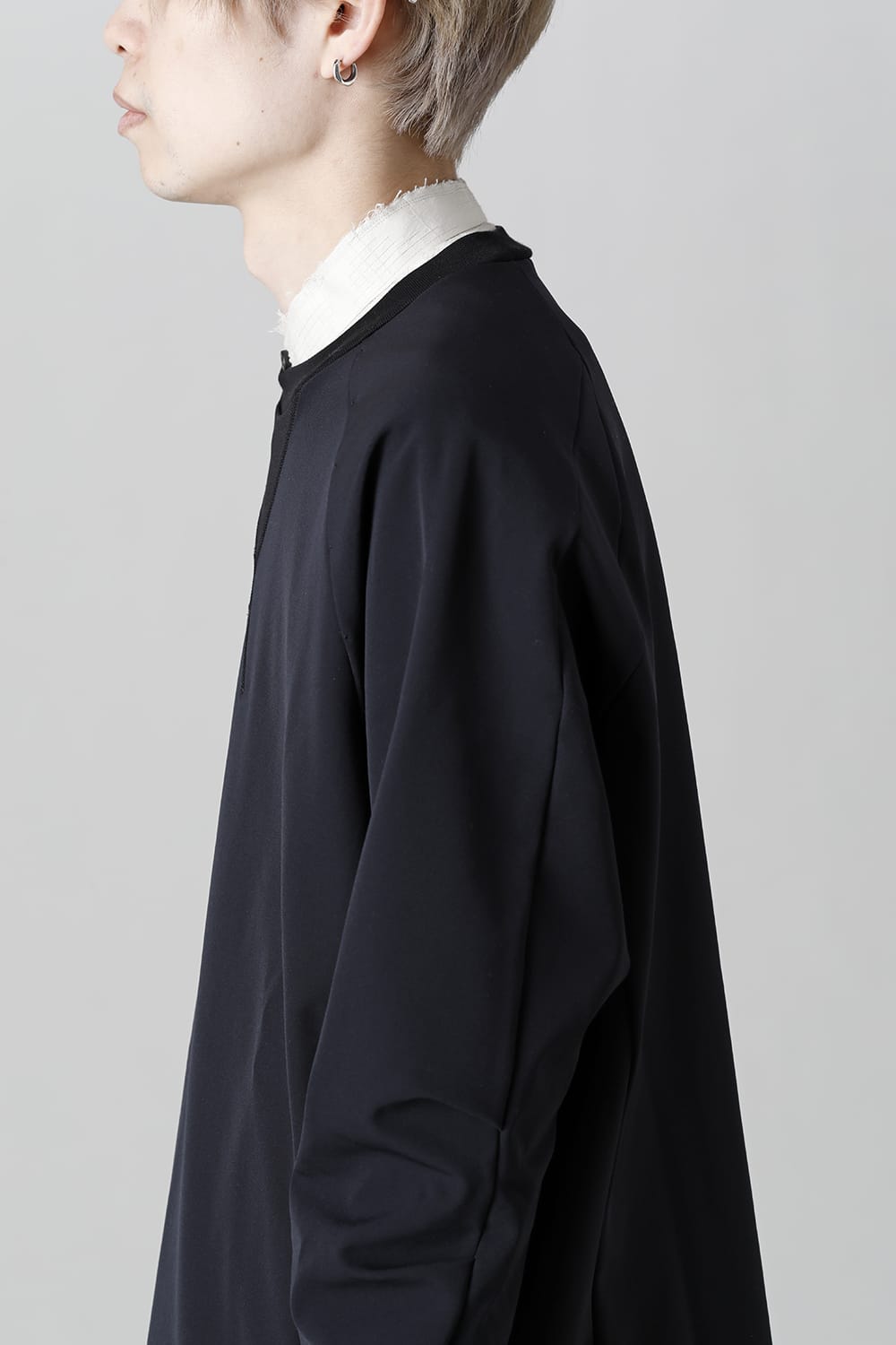 Long sleeve merino wool jersey bonding