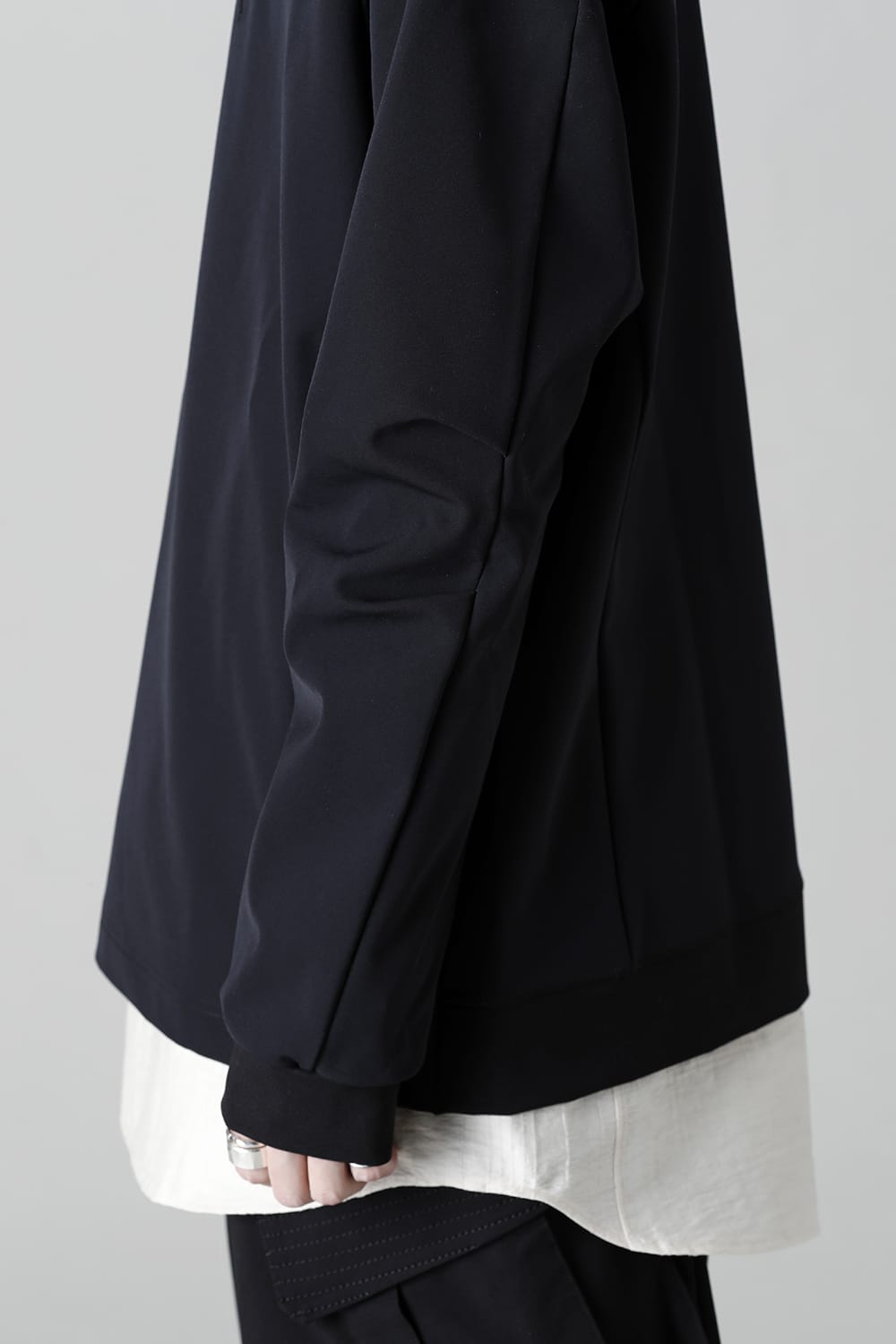 Long sleeve merino wool jersey bonding