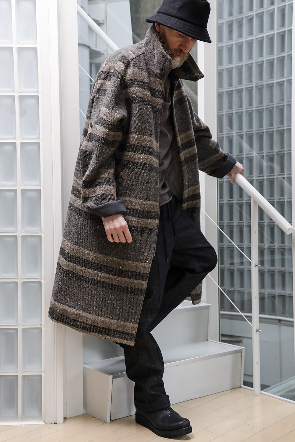 ハイネック コート ストライプ ウール