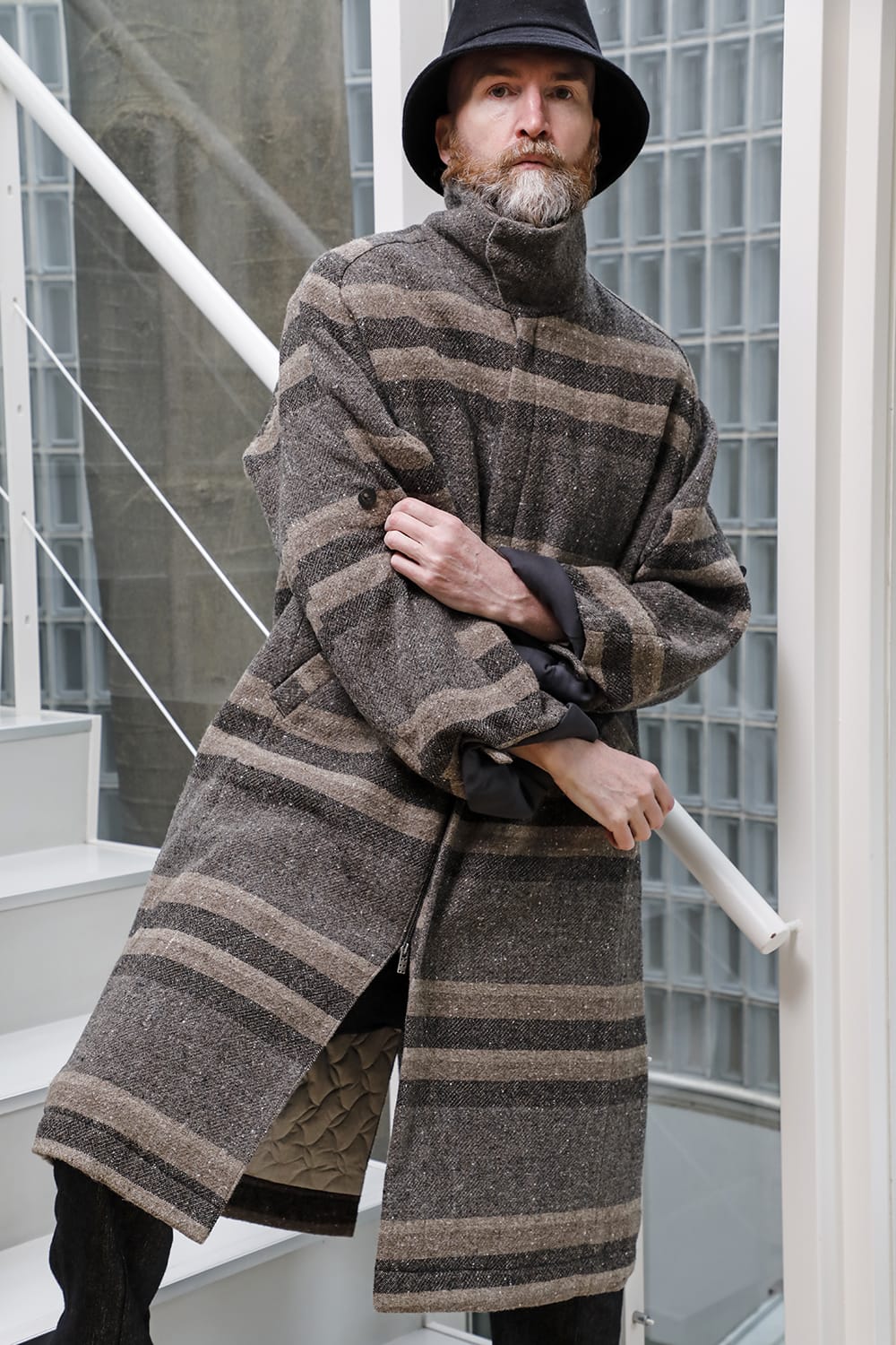 ハイネック コート ストライプ ウール