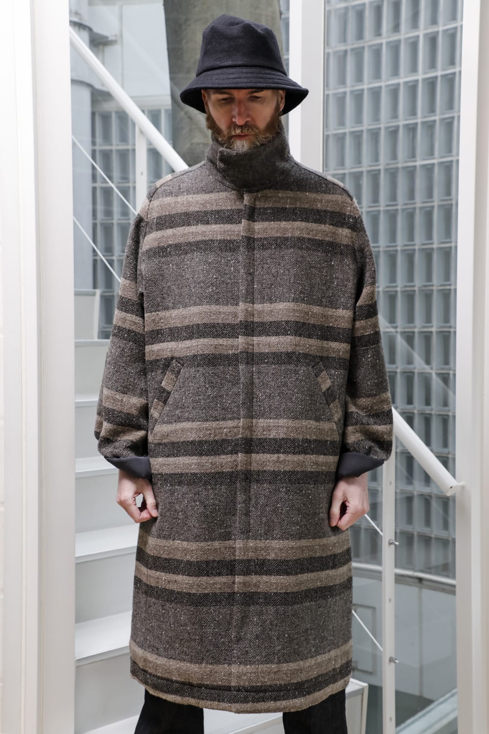 ハイネック コート ストライプ ウール