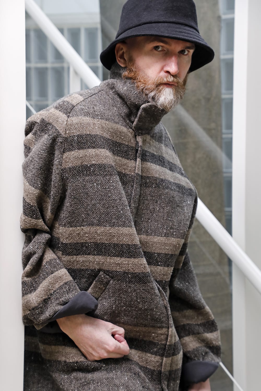 ハイネック コート ストライプ ウール