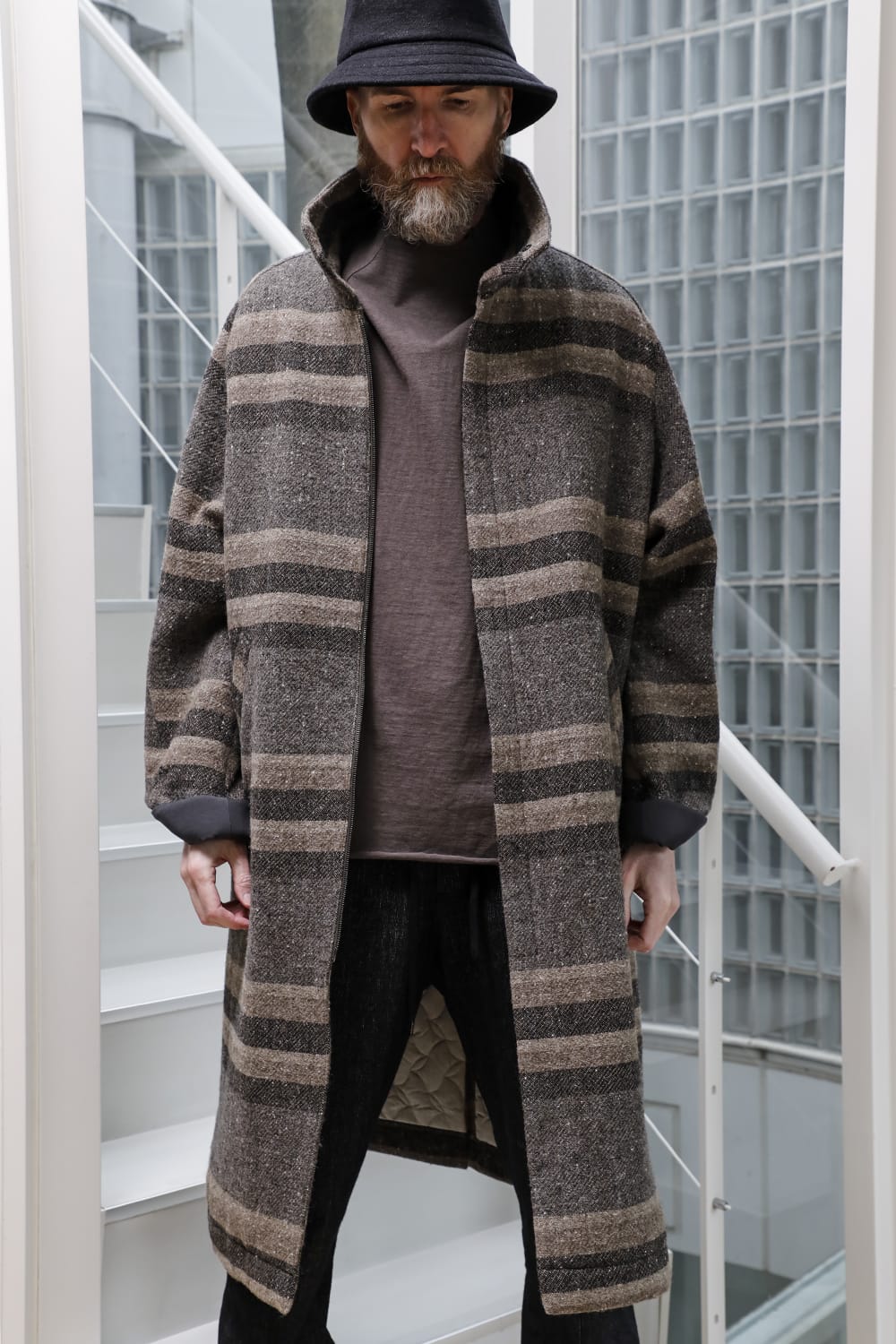 ハイネック コート ストライプ ウール