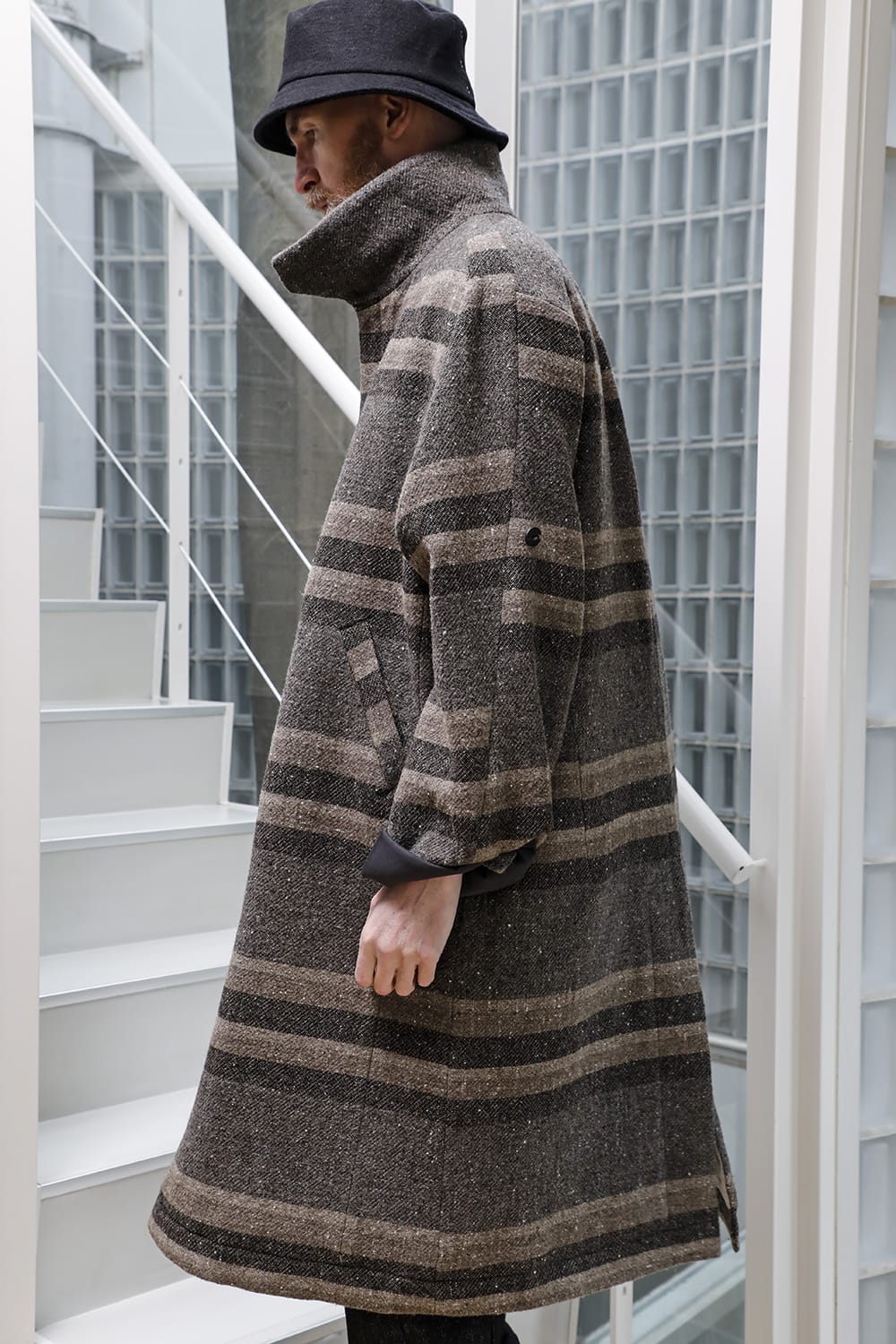 ハイネック コート ストライプ ウール