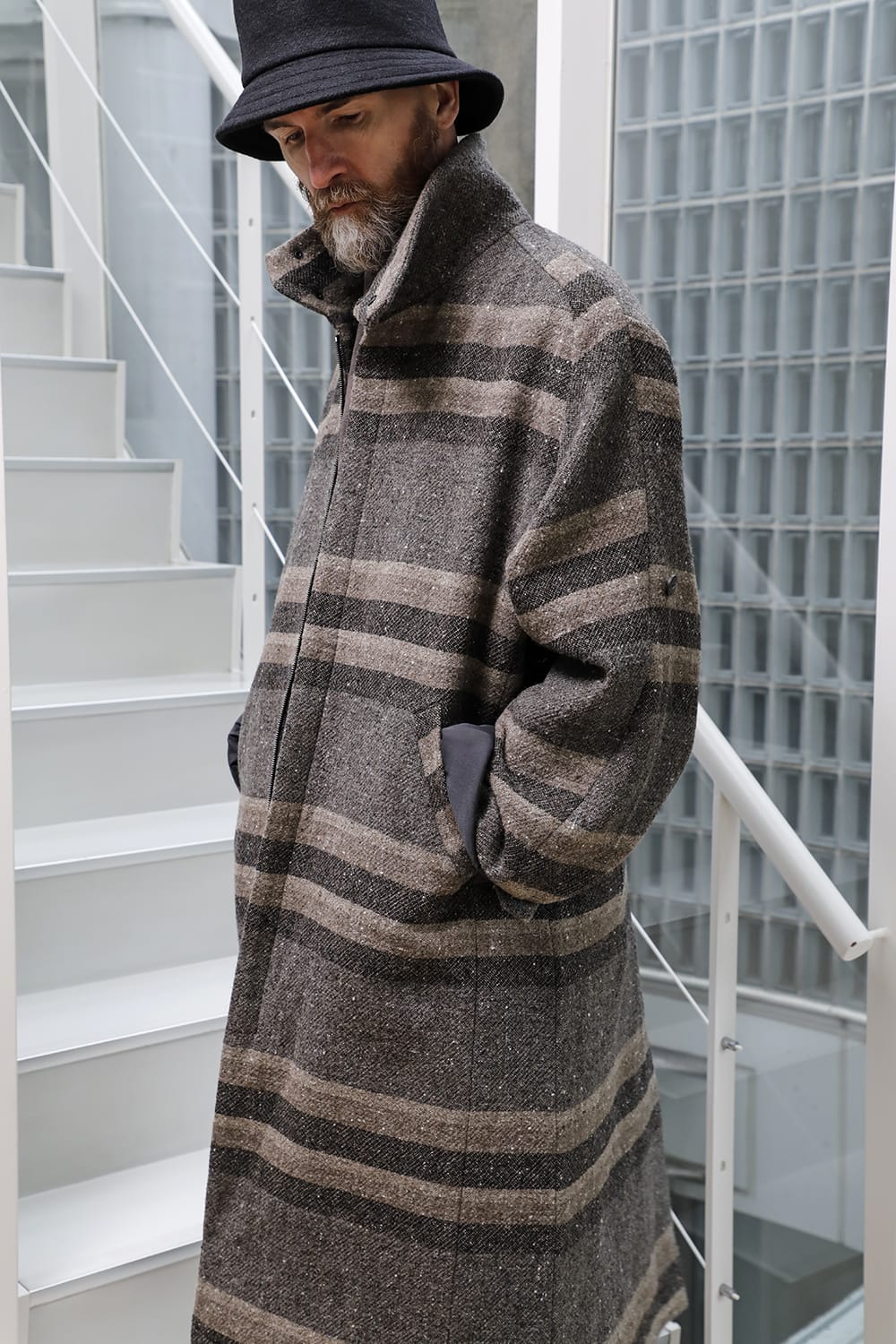 ハイネック コート ストライプ ウール