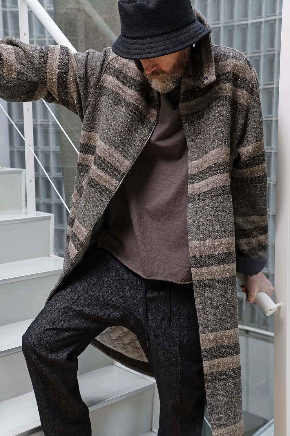 ハイネック コート ストライプ ウール