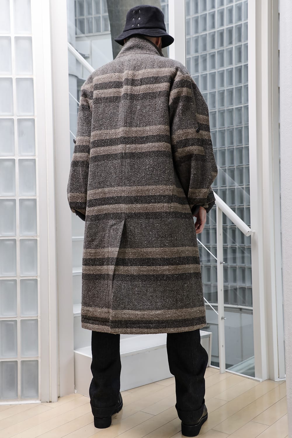 ハイネック コート ストライプ ウール