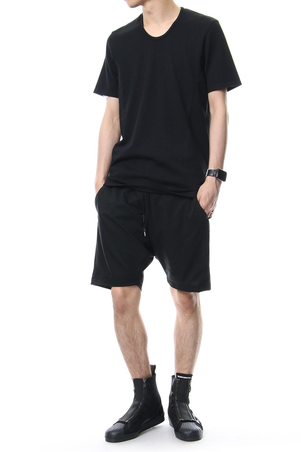 U NECK S/S - CVM-0027 - Black