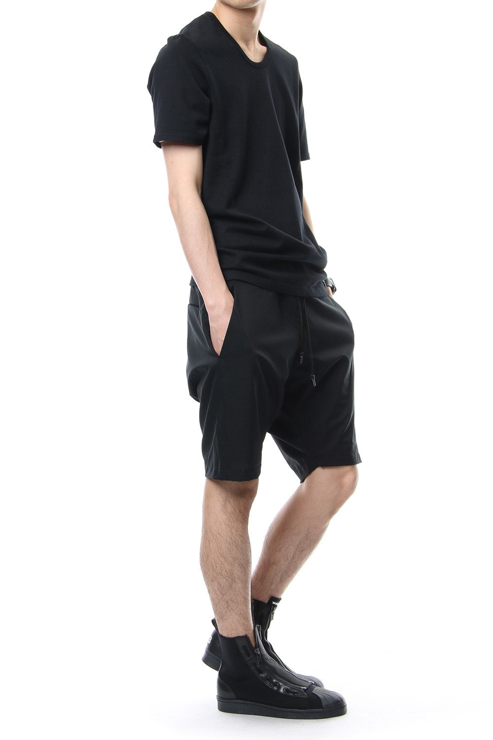 U NECK S/S - CVM-0027 - Black