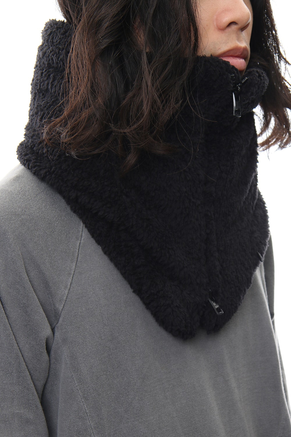  COVERED NECK WARMER