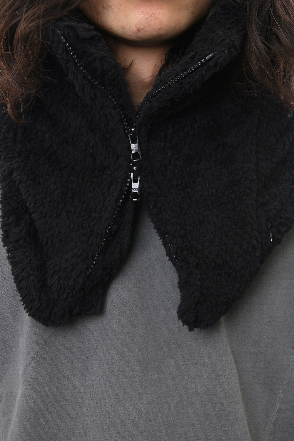  COVERED NECK WARMER