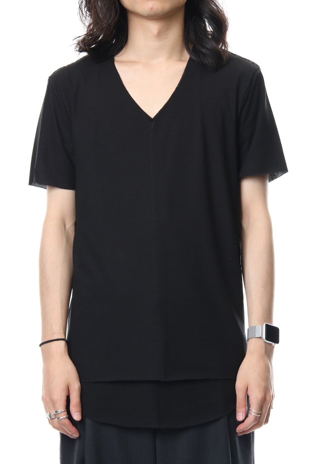 Layered Cutsew V-neck - Black