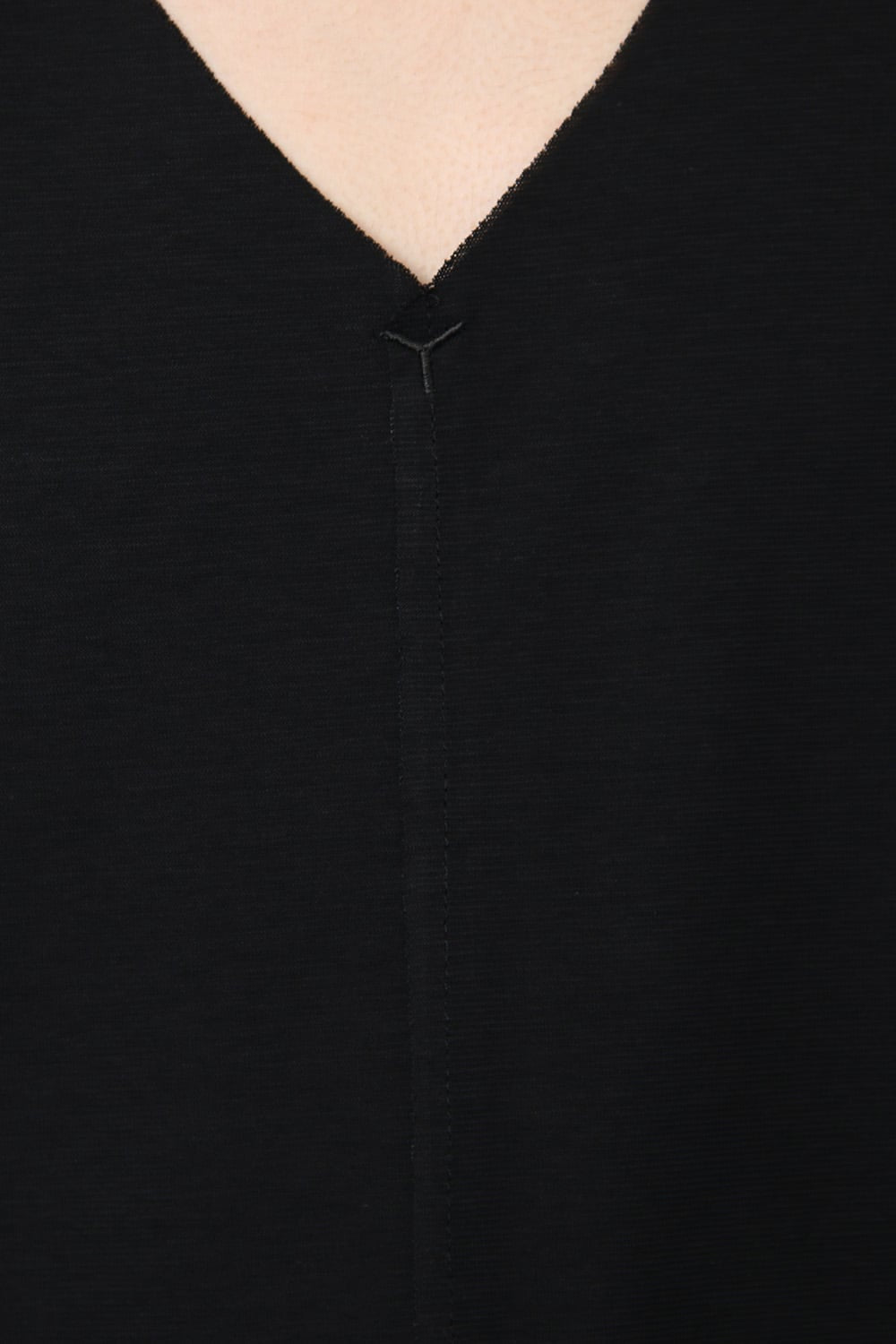 Layered Cutsew V-neck - Black