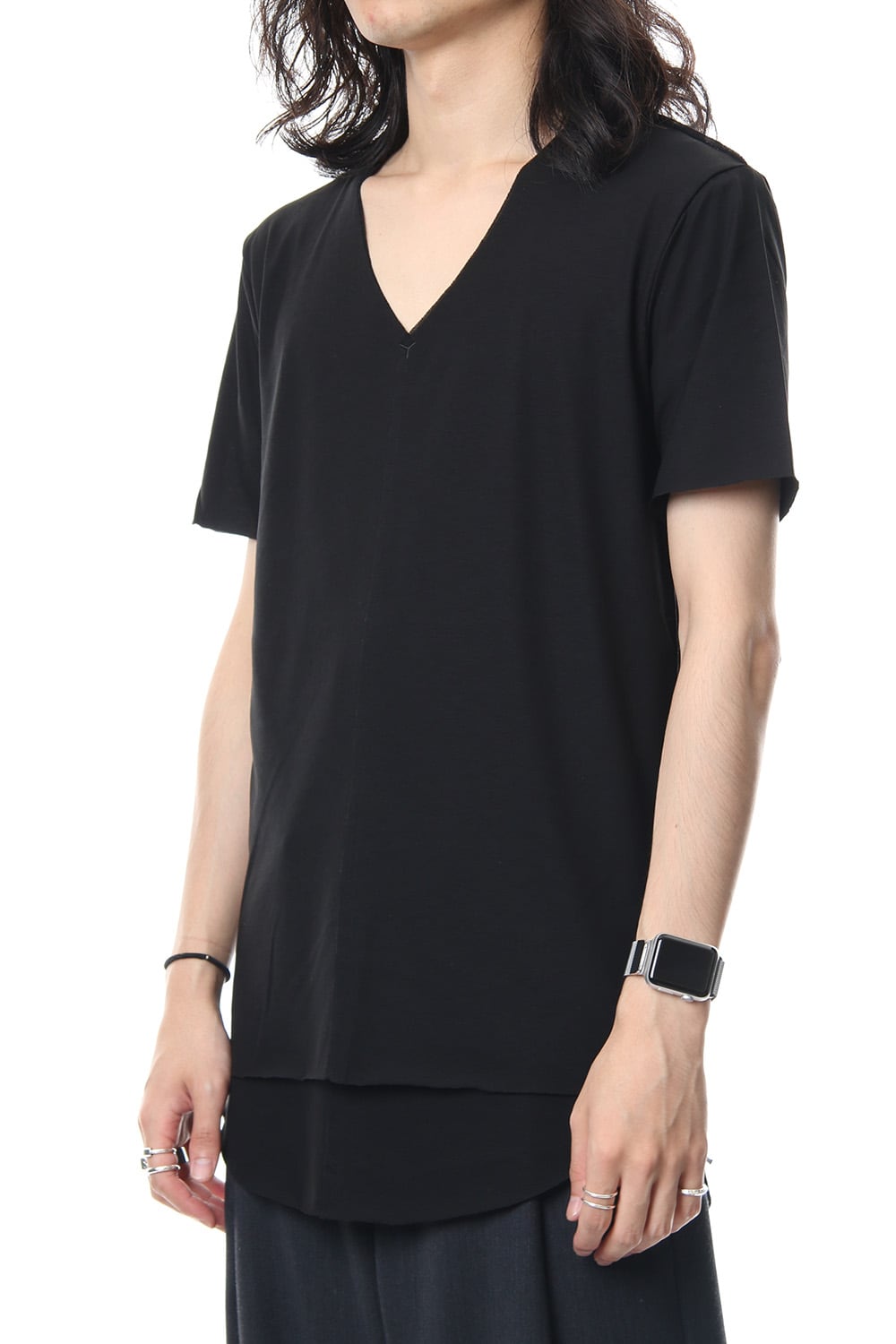 Layered Cutsew V-neck - Black