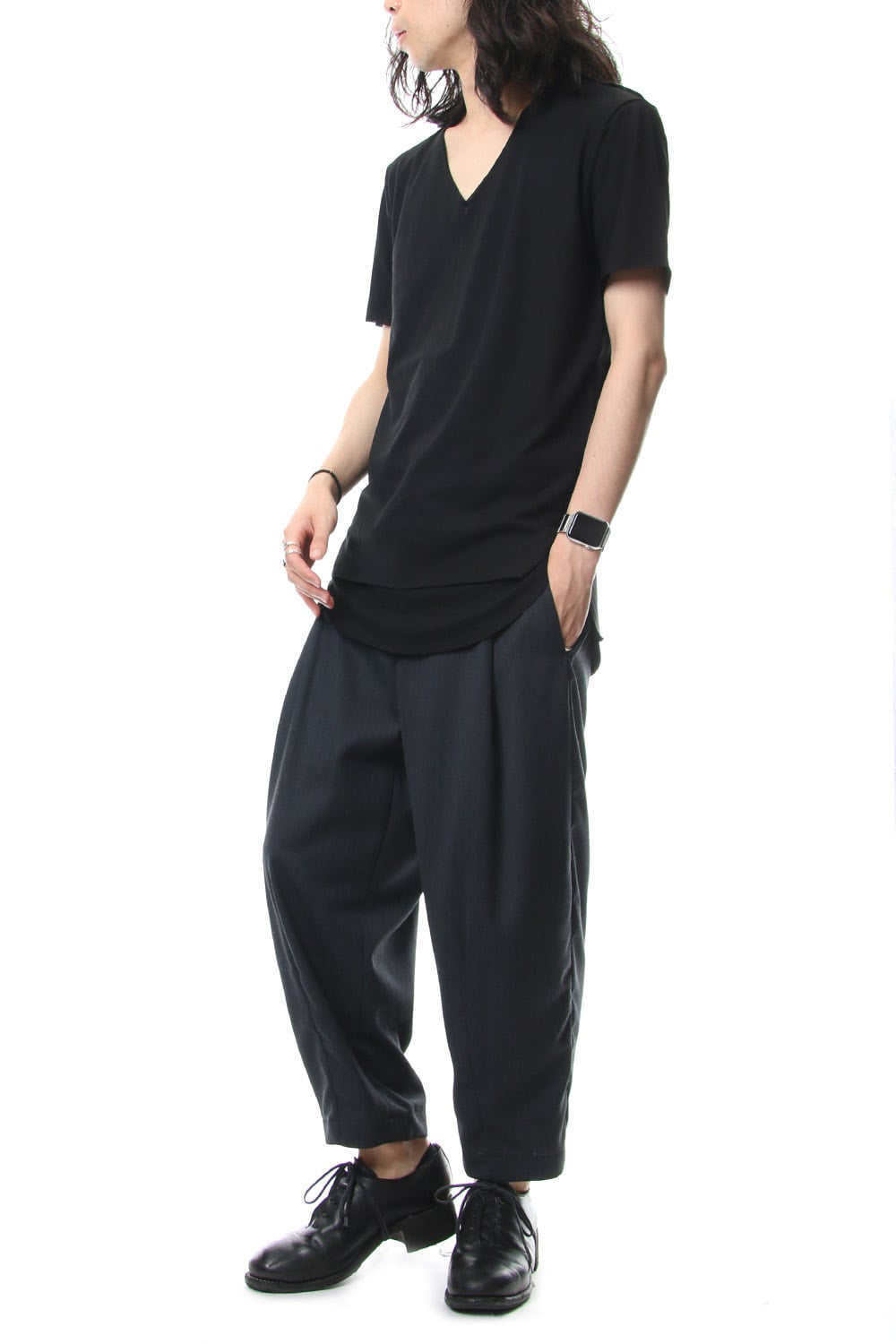 Layered Cutsew V-neck - Black