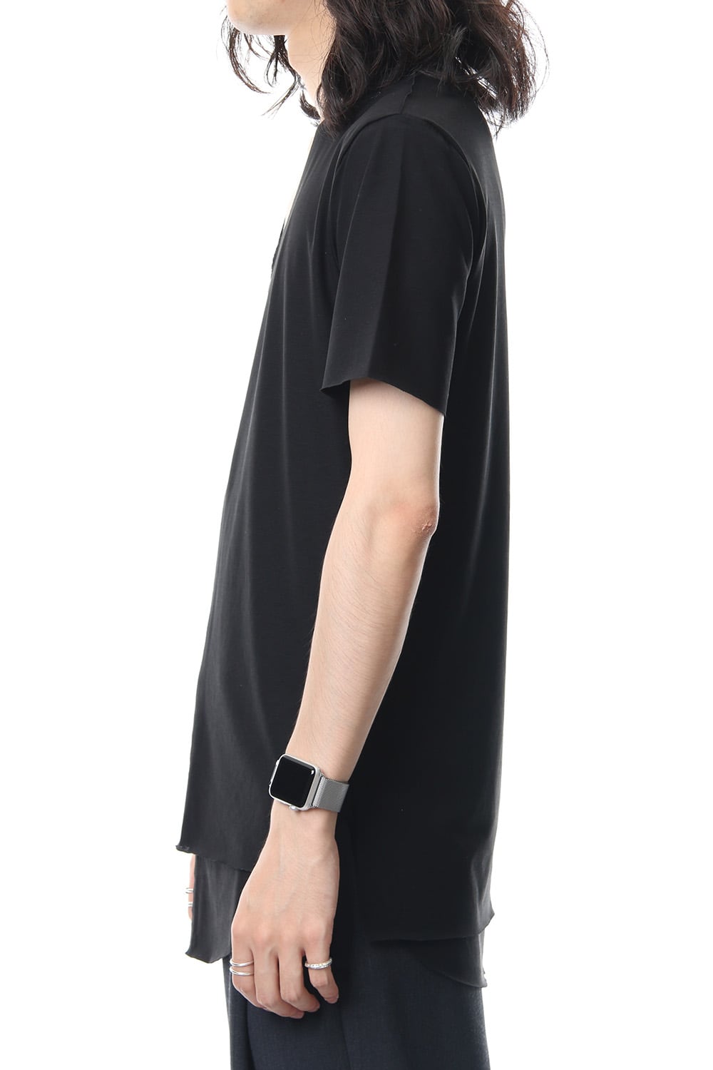 Layered Cutsew V-neck - Black