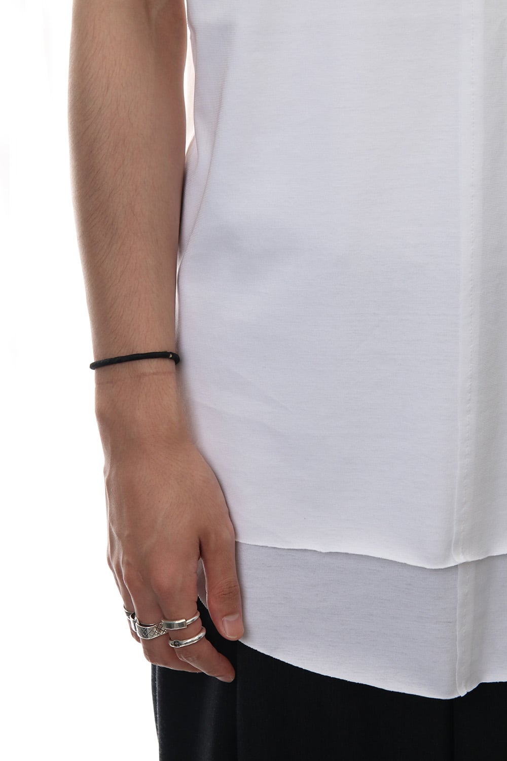 Layered Cutsew V-neck - White