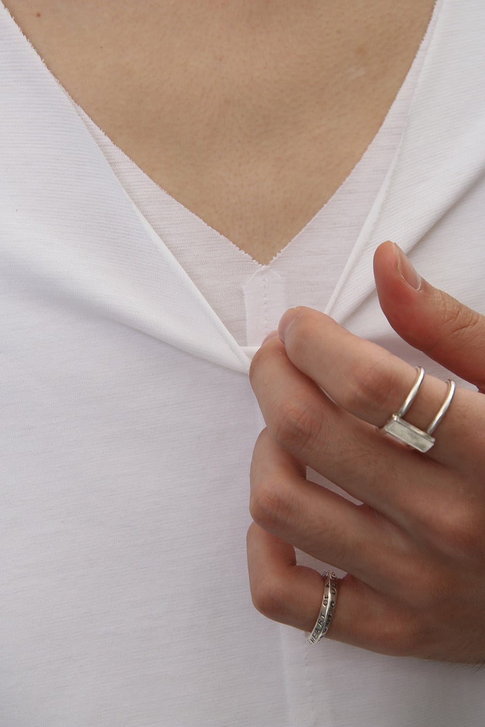 Layered Cutsew V-neck - White