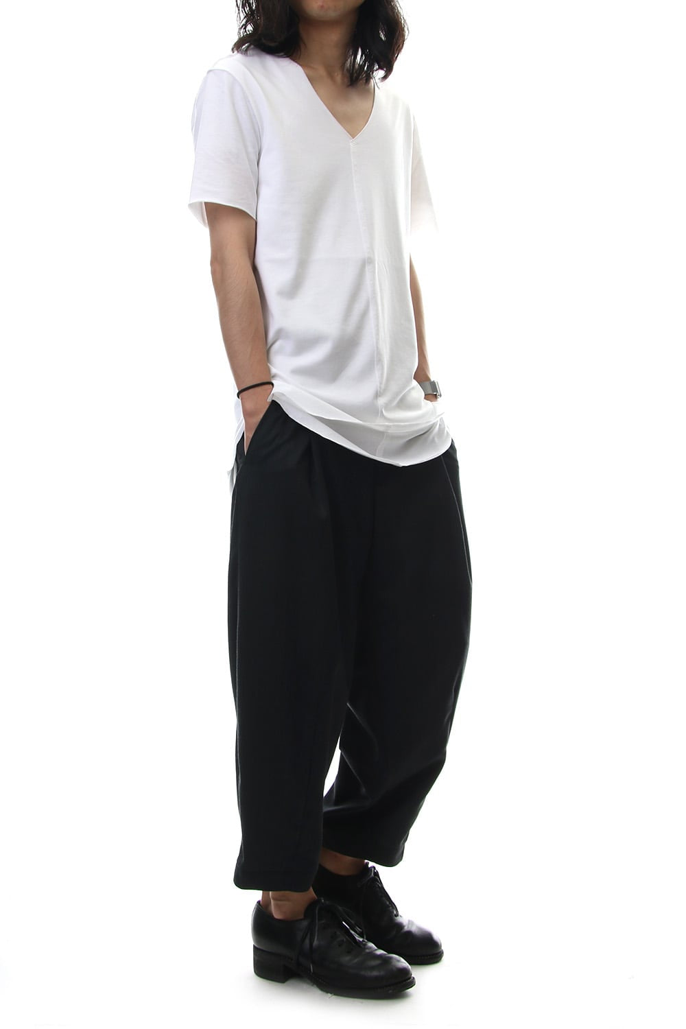 Layered Cutsew V-neck - White