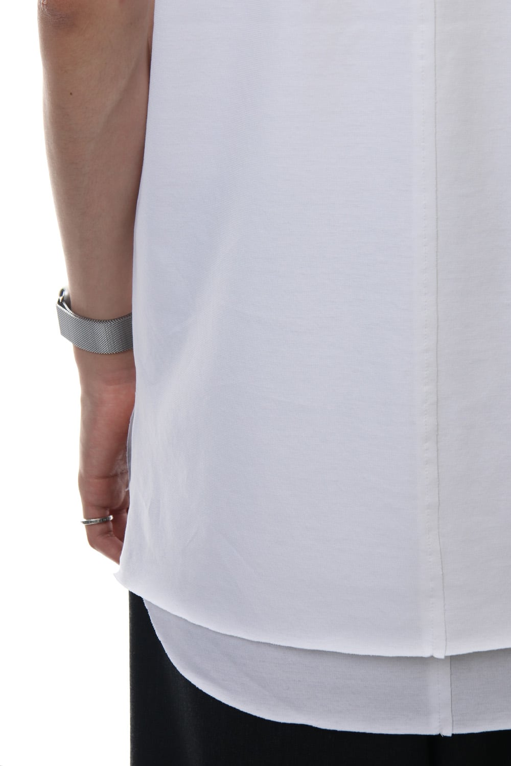 Layered Cutsew V-neck - White