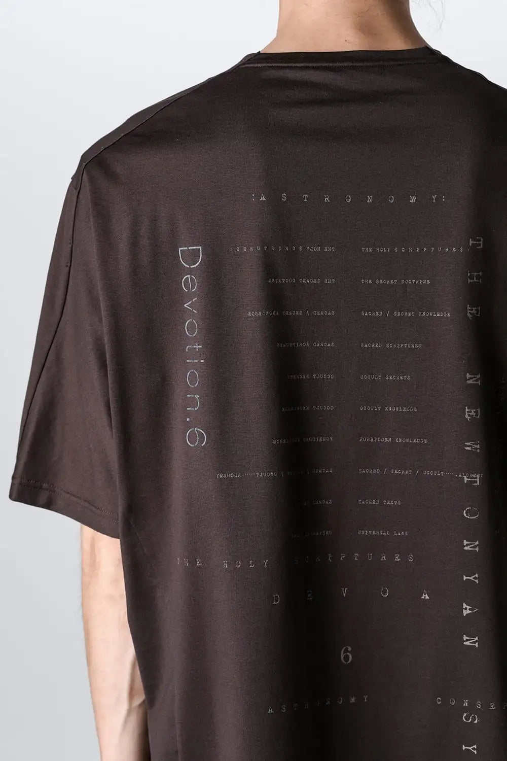 Short sleeve astronomy print A Brown