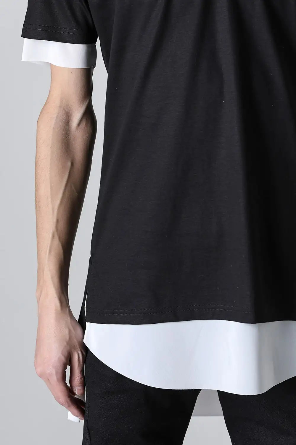 Layerd T-Shirt Black × White
