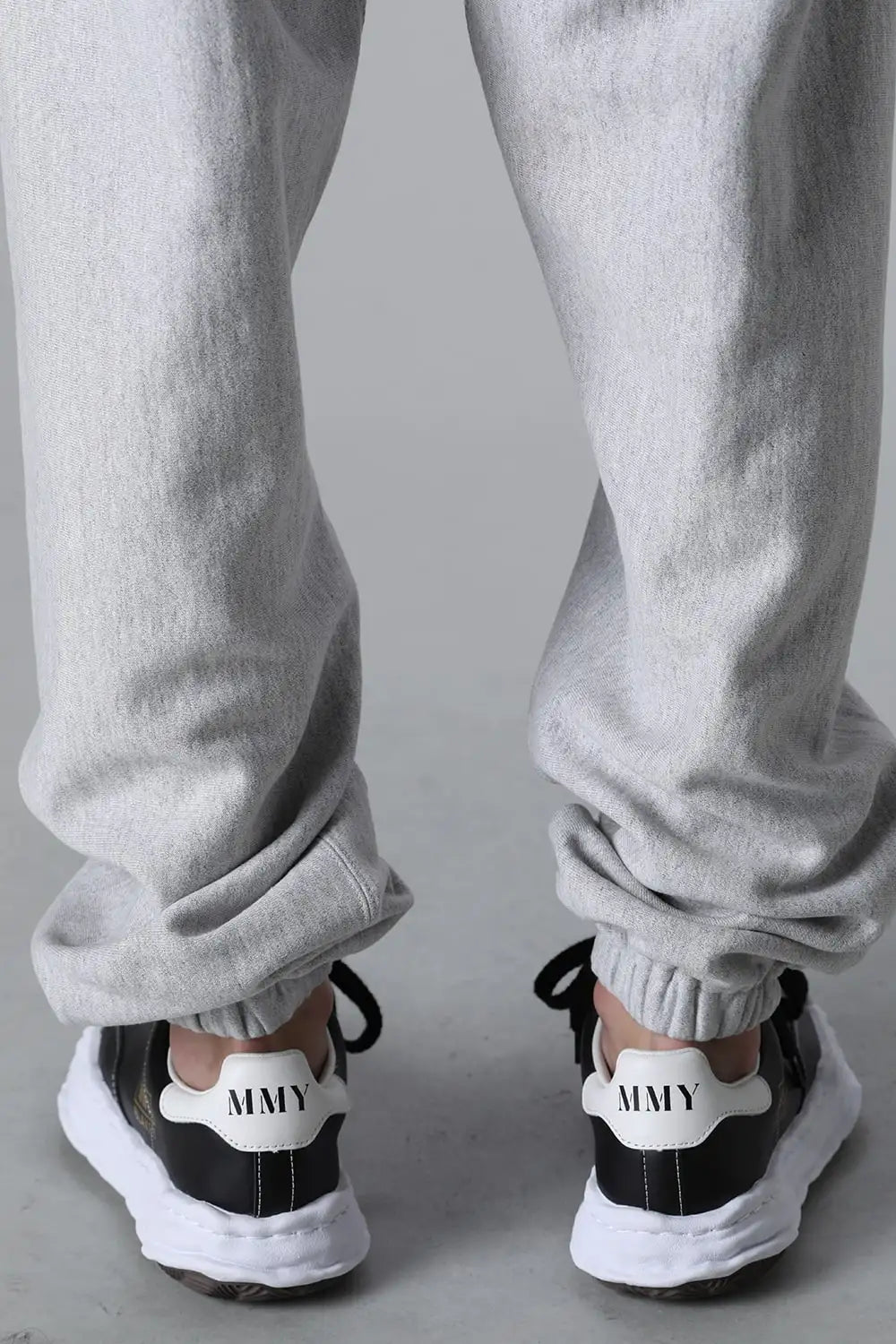 ARCH SAINT Sweat Pants Gray