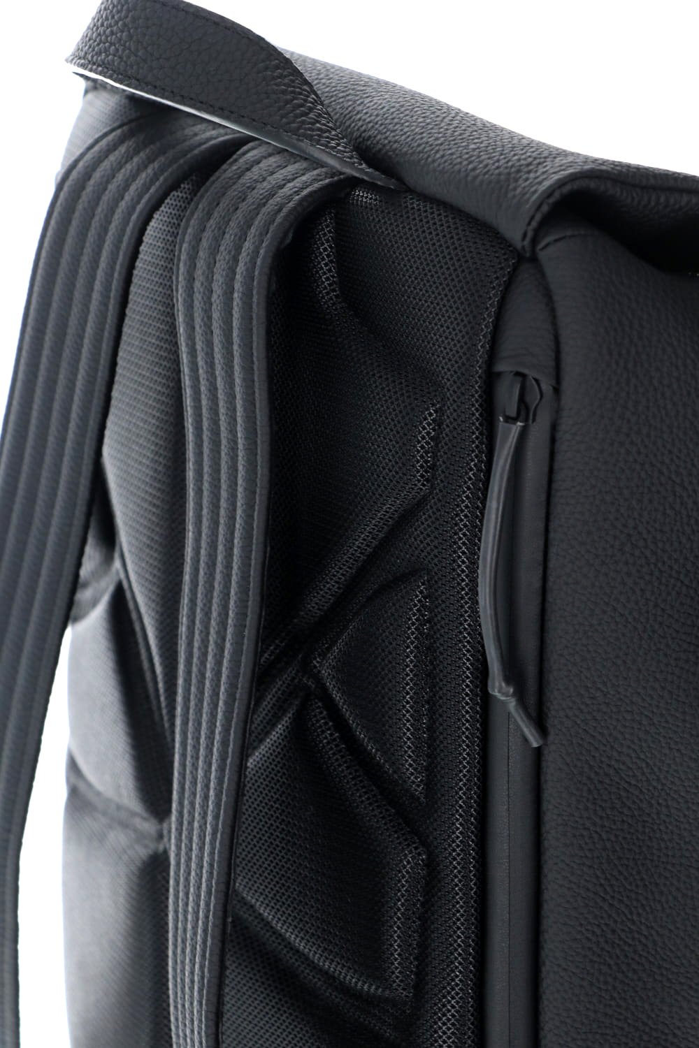 PC backpack Cow Leather Shrink Calf Black