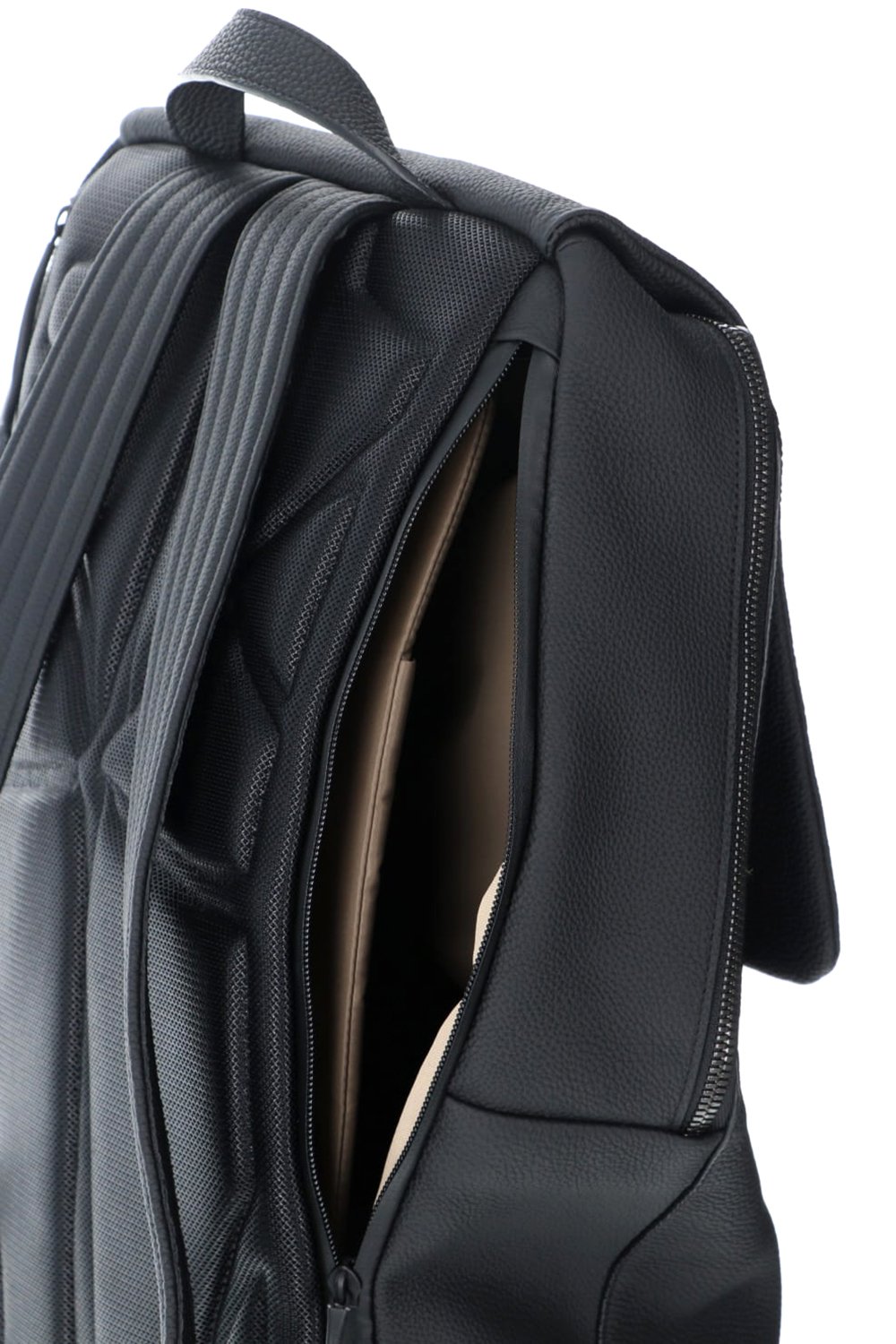 PC backpack Cow Leather Shrink Calf Black