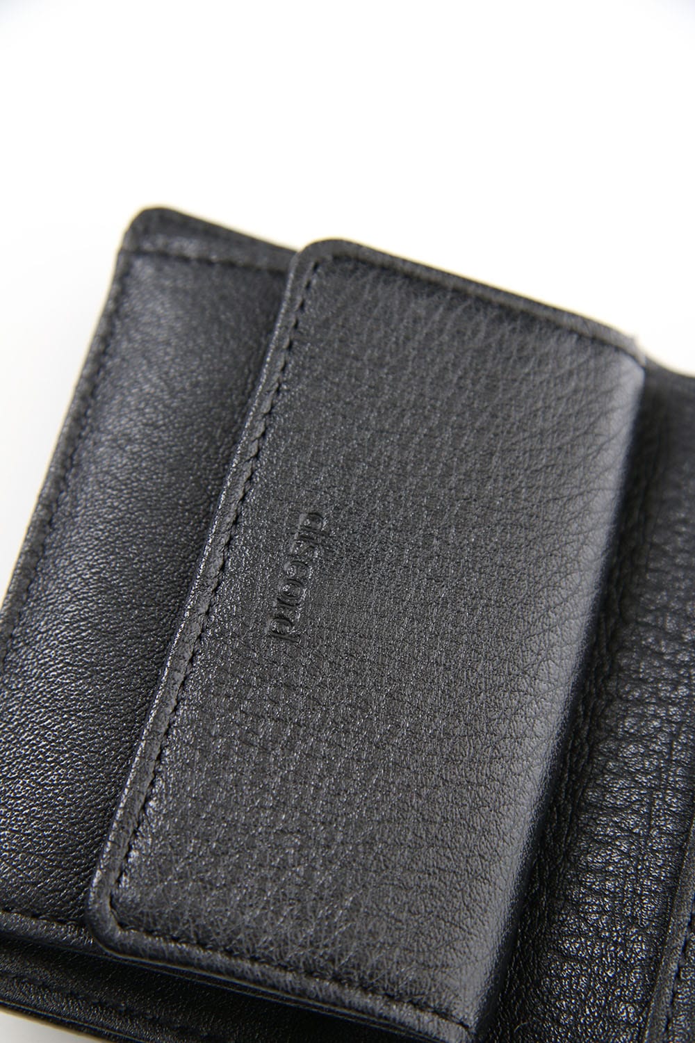 Cow Leather Tri-fold wallet