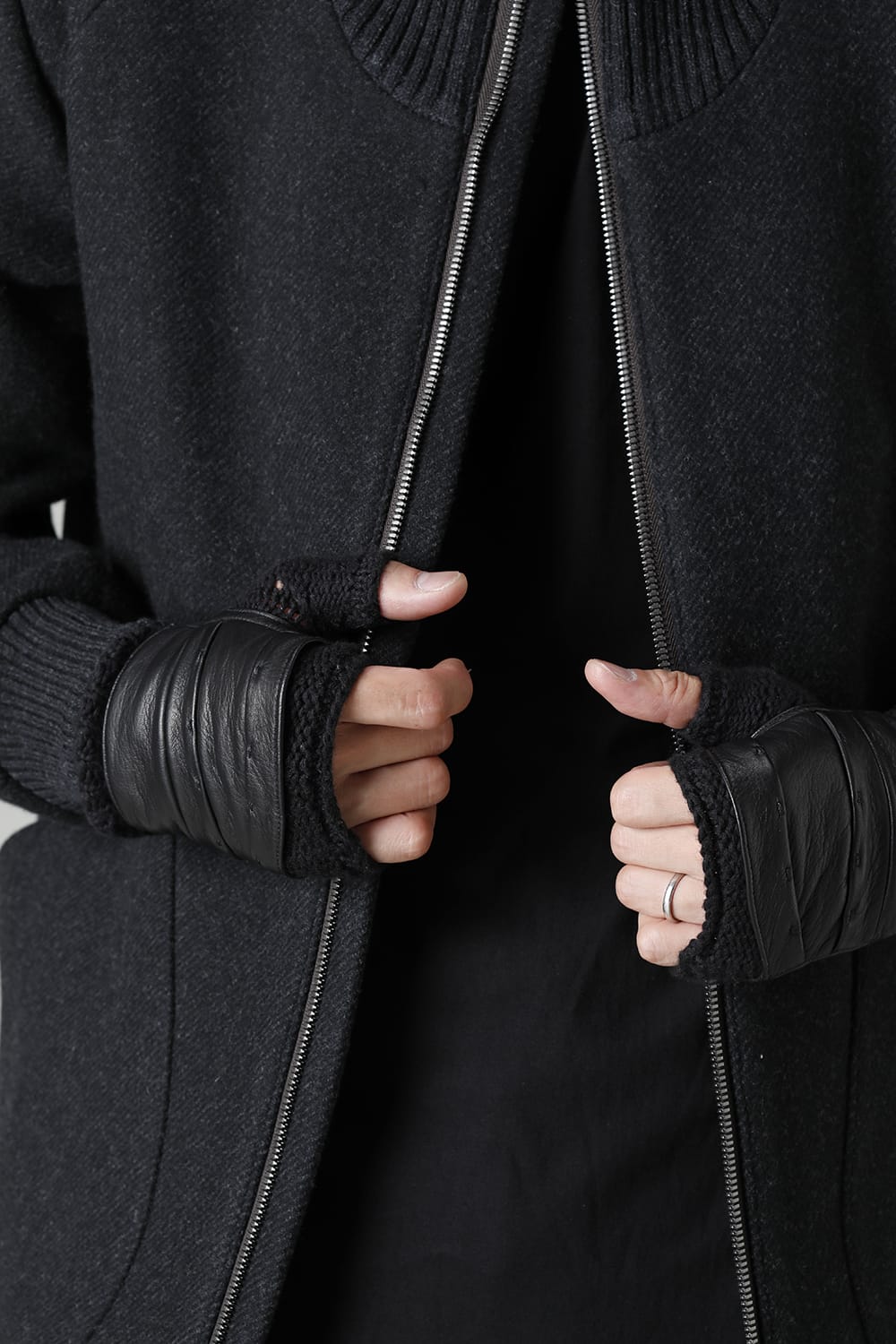 Layerd glove Cotton / Cashmere & Deer leather Black