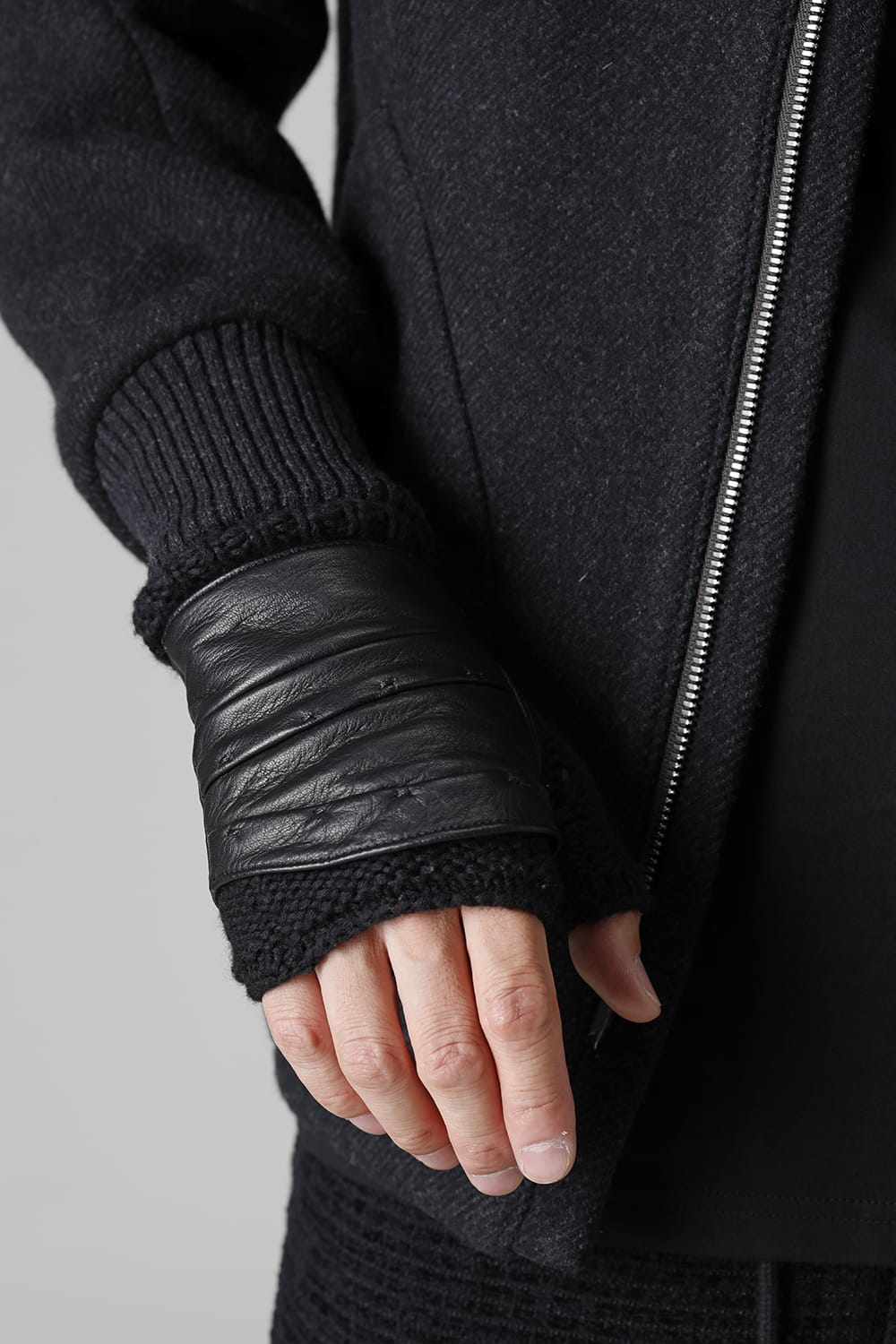 Layerd glove Cotton / Cashmere & Deer leather Black