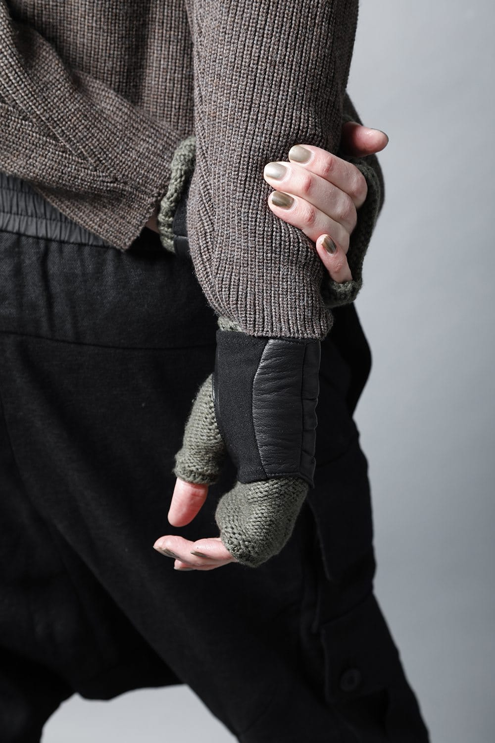 Layerd glove Cotton / Cashmere & Deer leather Olive