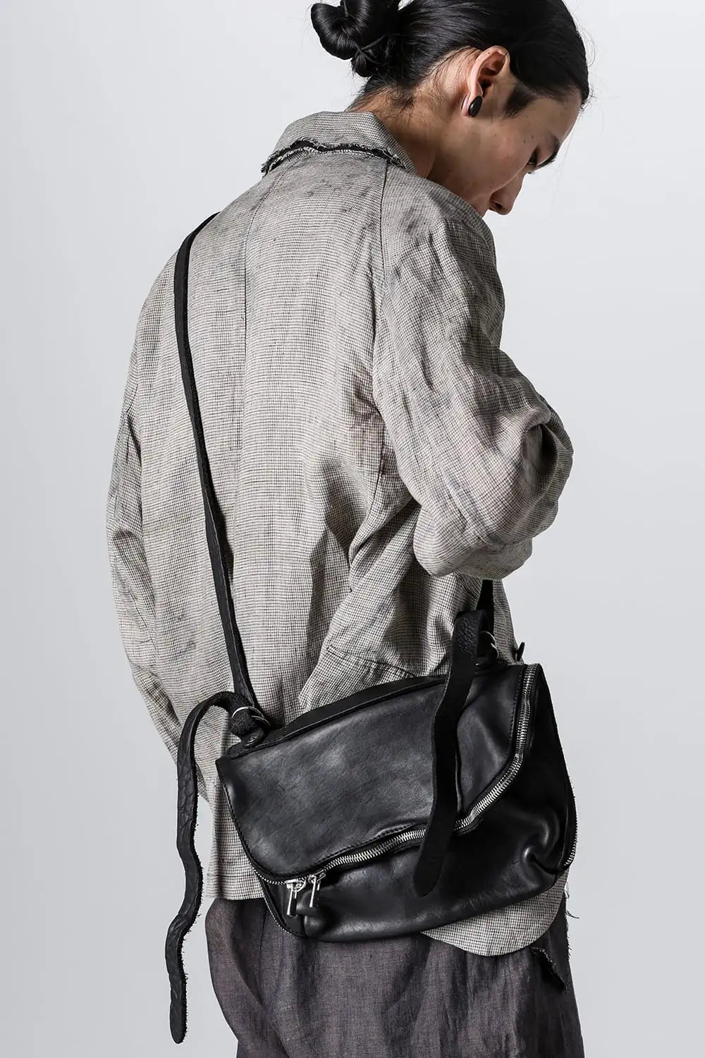 Small Messenger Shoulder Bag Soft Horse Full Grain - M100 Black