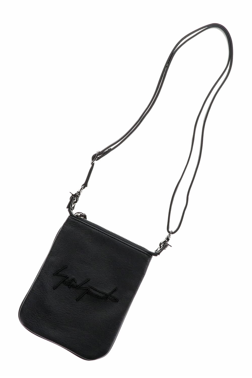 SIGNATURE POUCH