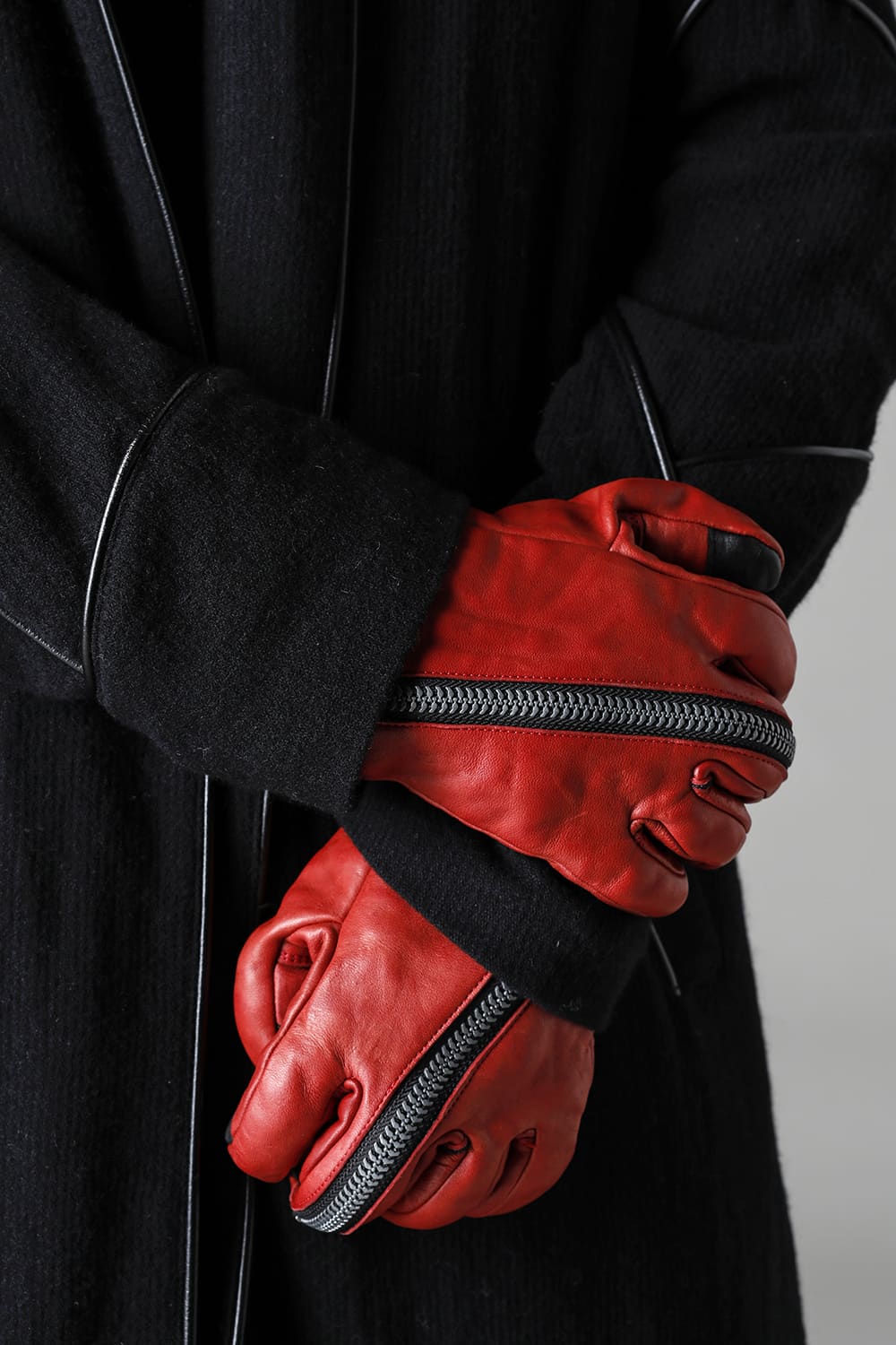 Horse Leather Zip Glove Red