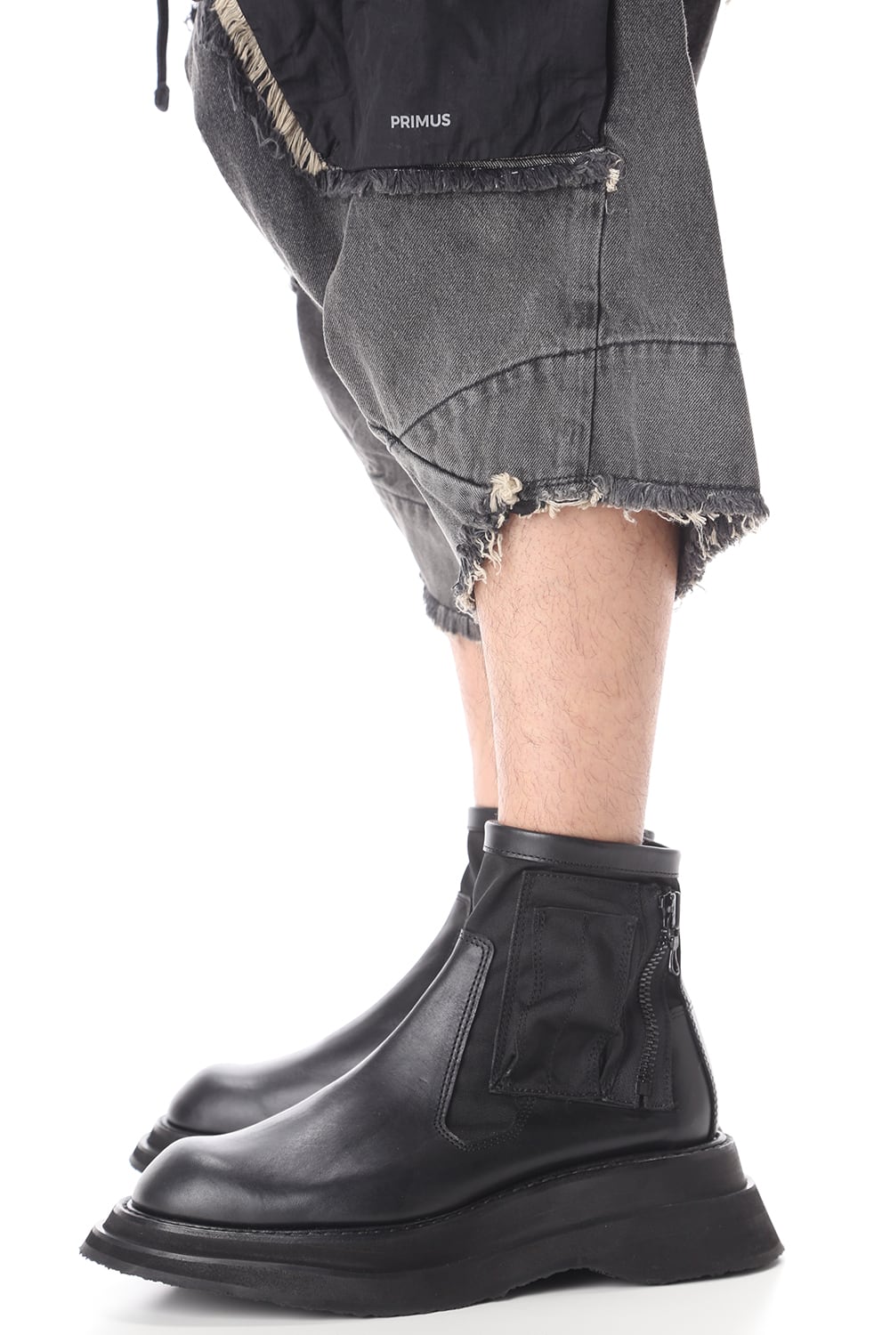 GEO CARGO DENIM SHORTS