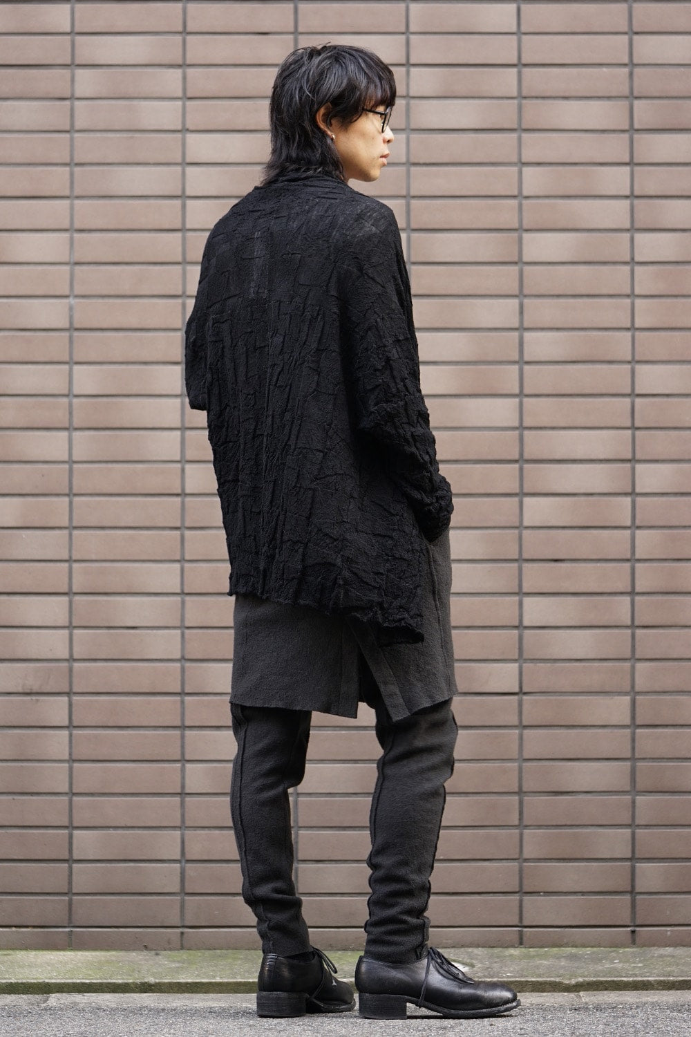 Links knitting cardigan