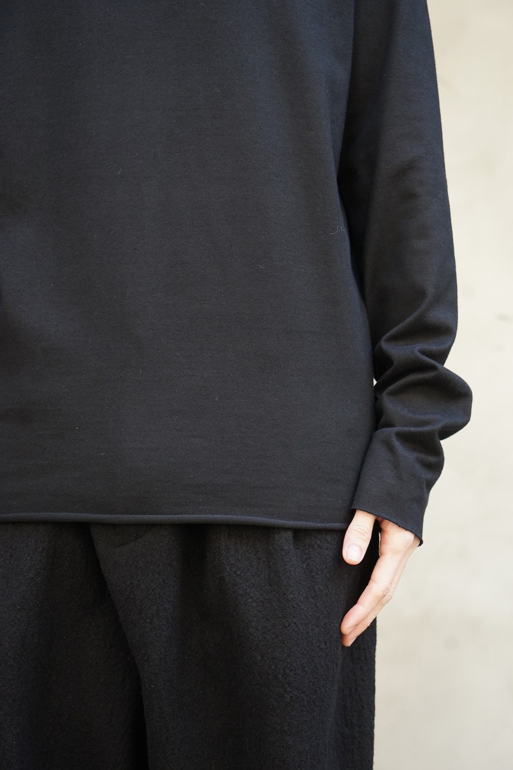 Sumire Pullover ver.Roundneck