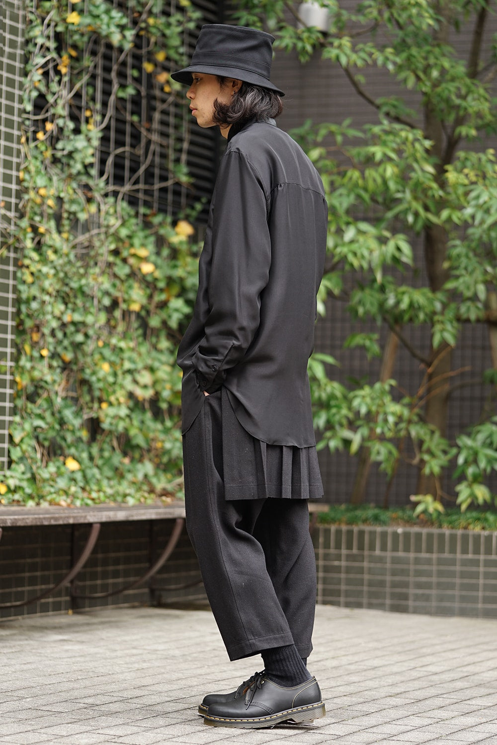 Hidden Collar Button Silk Shirt