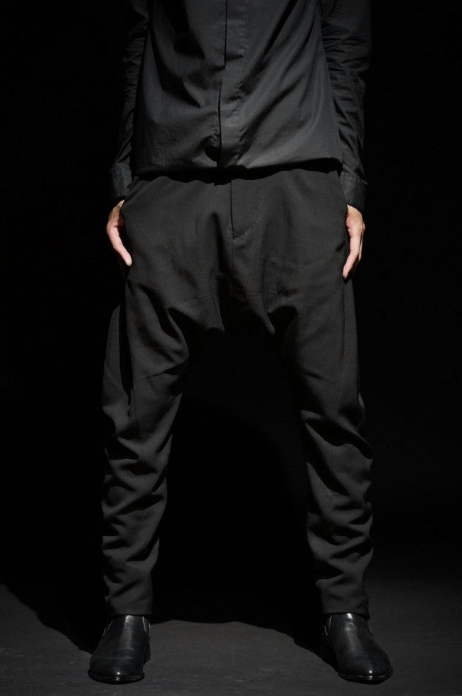 16PW Front Crotch Trousers